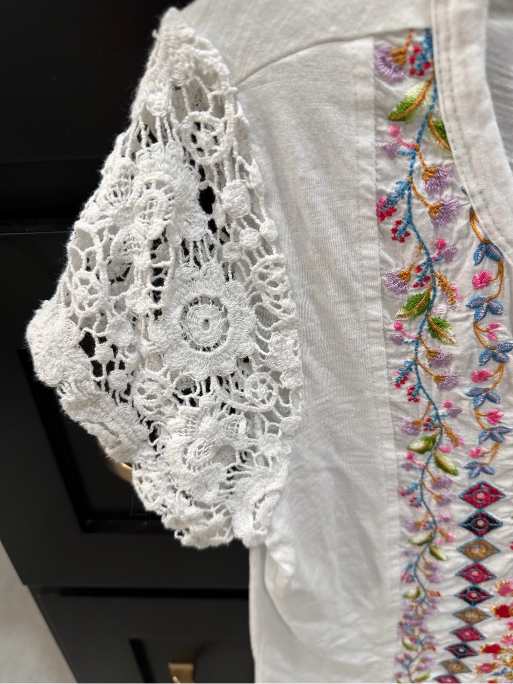 Sundance White Multicolor Embroidered V-Neck Lace Sleeve Top - Picture 5 of 7
